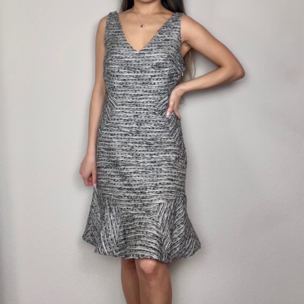 Black & Grey Gray Tweed Sleeveless V-Neck Knee-Length Dress | Poppylark